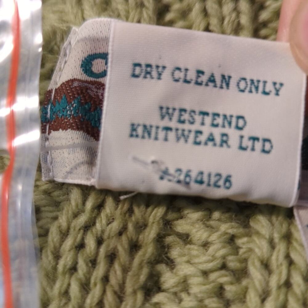 Aran Crafts Ireland Green Luxury Button Up Hand Knit Cabled Cardigan Women Sz XS - Picture 4 of 13